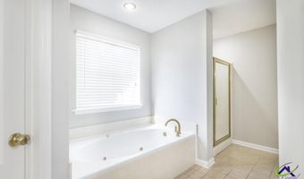 355 Old Oak Rd, Macon, GA 31216