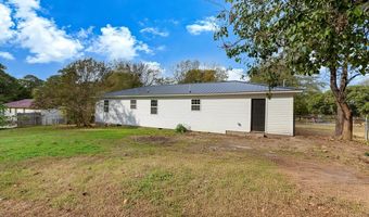 914 Dooley Ave, Albertville, AL 35951