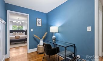 1918 Woodland Dr, Charlotte, NC 28205