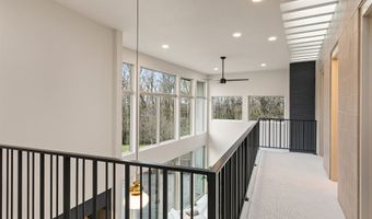 8830 NW 35th St, Ankeny, IA 50023