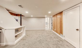3100 N GLEBE Rd, Arlington, VA 22207