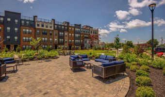 43792 MIDDLEWAY Ter, Ashburn, VA 20147