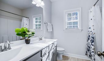 824 Kingsworth Way, Angier, NC 27501