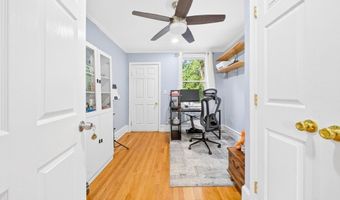 74 Rhinecliff St, Arlington, MA 02476