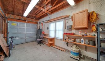 425 W Oregon Rd St, Adrian, MI 49221