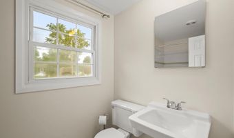 12104 FERN Ln, Bowie, MD 20715