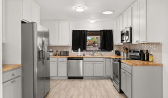 8402 INDIAN SCHOOL Rd NE, Albuquerque, NM 87110