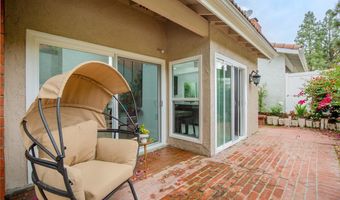 924 S Lake Summit Dr, Anaheim, CA 92807