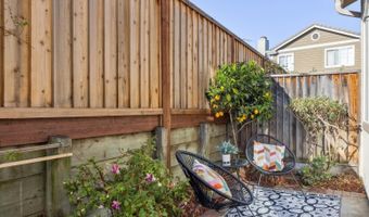 15 Mcdonnel Rd, Alameda, CA 94502