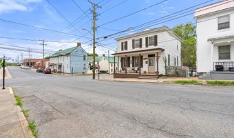 200 N WEST St, Charles Town, WV 25414