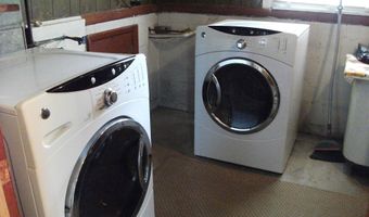 703 Breakers Ave, Absecon, NJ 08201