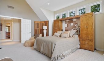 255 Bonnie Ln, Aurora, OH 44202