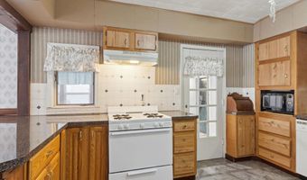 4125 W Harrison Rd, Alma, MI 48801