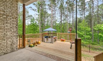 18508 Parkway Pines Dr, Bauxite, AR 72011