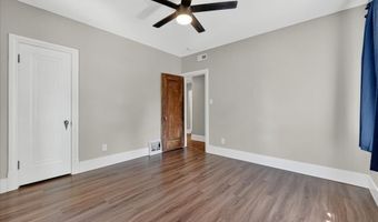 8025 McGee St, Affton, MO 63123