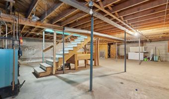 237 River Rd, Avon, ME 04966