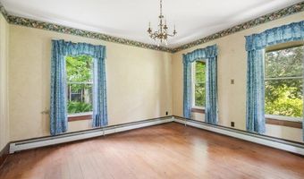 222 River St, Bethel, VT 05032