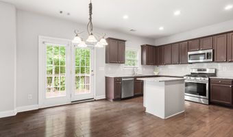 5325 Plymouth Pl, Alpharetta, GA 30005