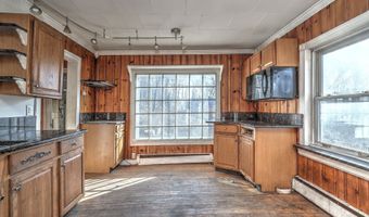 298 Wooding Hill Rd, Bethany, CT 06524