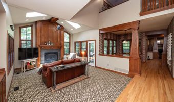 33943 Mill Creek Dr, Adel, IA 50003