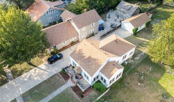 118 E Broadway Ave, Augusta, KS 67010