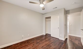 82 Moonlight Village Ln, Henderson, NV 89012