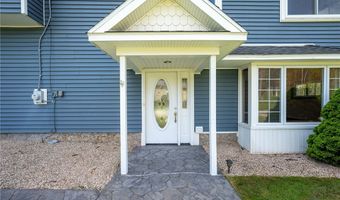 565 Laurel St, Angola, NY 14006