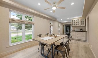 1108 E 3rd St, Anamosa, IA 52205