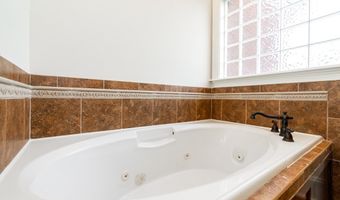 112 Loblolly Ln, Albany, GA 31721