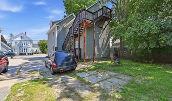 10 Pearl St, Auburn, ME 04210