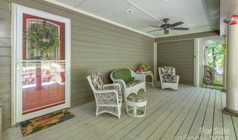 14 Shelton Branch Rd, Barnardsville, NC 28709