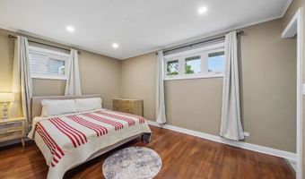 1425 N Wilke Rd, Arlington Heights, IL 60004