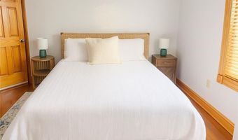 20 Berkeley Ave 4, Newport, RI 02840