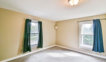 138 SW 100th St, Augusta, KS 67010