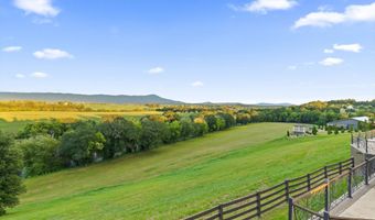1020 Thomas Rd, Benton, TN 37307