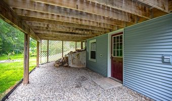 1317 Suffield St, Agawam, MA 01001