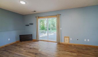 13638 Hidden Creek Dr, Andover, MN 55304