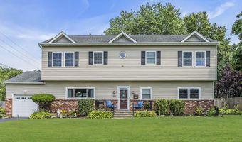 551 Chester Pkwy, Belford, NJ 07718