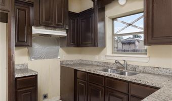 206 Caramel Dr, Alamo, TX 78516