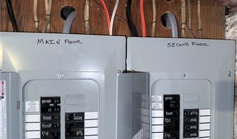 28 Christie St, Akron, OH 44303