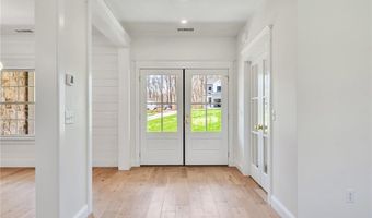 63 Forrest Ln, Charlestown, RI 02813