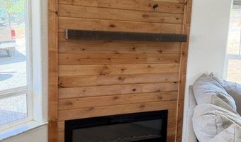 1224 Woodside Rd, Cascade, ID 83611