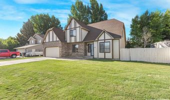 2965 Bluebird Ln, Idaho Falls, ID 83402
