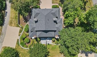 112 Harrison Ave, Newport, RI 02840