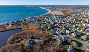 120 Chestnut Ave, Narragansett, RI 02882