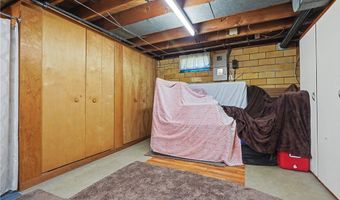 1540 Lilly Ln, Alliance, OH 44601