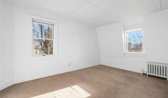 222 Second St, East Providence, RI 02865