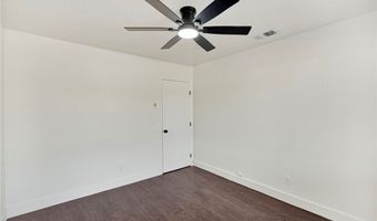 14204 Tehachapi Rd, Apple Valley, CA 92307