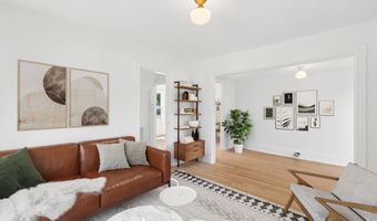 4 Washington St, Bath, ME 04530