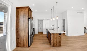 329 Lakeview Blvd, American Falls, ID 83211